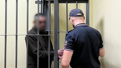 На Сумщині чоловік здавав позиції ЗСУ за церковні книги з Москви