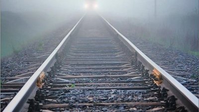 У Львові поїзд насмерть збив чоловіка