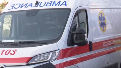 На Волині автомобіль з військовими потрапив у смертельну ДТП: один загиблий, четверо травмованих (ВІДЕО)