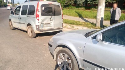 У Львові під час зіткнення двох автомобілів постраждав чоловік (ФОТО)