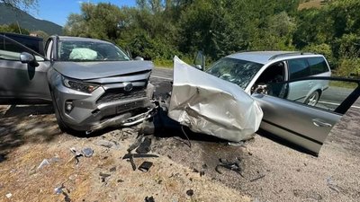 На Закарпатті у ДТП загинув водій Volkswagen, ще двоє людей травмовані