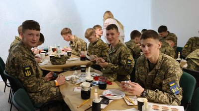 У Львові одночасно розписали понад 1700 писанок