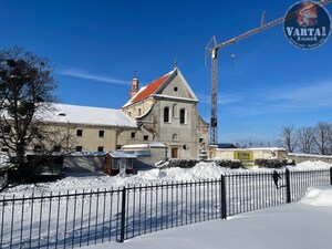 В Олеському замку показали виконані роботи після падіння даху