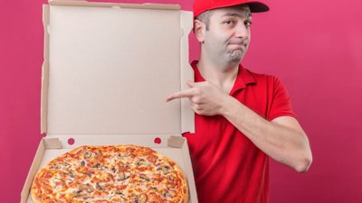 Топ 5 доставок піци в Кам'янці-Подільському: смачно й вигідно