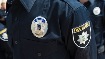 У Львові затримали 57-річного чоловіка за крадіжки майна з автомобілів