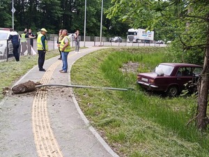 Біля Львова водій помер за кермом автомобіля