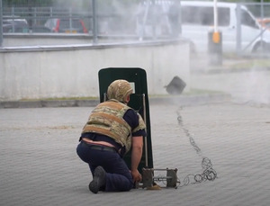 У поліції розповіли деталі щодо знешкодження сумки в аеропорті Львова (ВІДЕО)