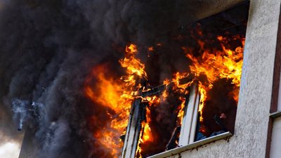 У Львові вогнеборці ліквідували пожежу в багатоповерхівці