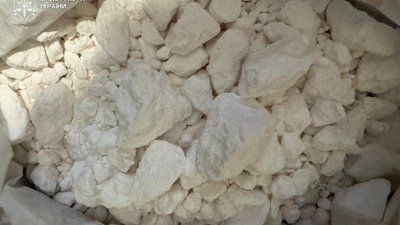 На Львівщині на дев’ять років ув’язнили двох чоловіків за облаштування нарколабораторії