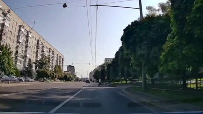 У Львові жінку з дитиною оштрафували за перехід дороги у недозволеному місці (ВІДЕО)