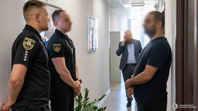 Українські кіберполіцейські викрили міжнародну хакерську групу: збитки перевищили 3 мільярди гривень (ФОТО)