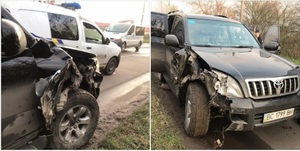 У Сокалі п’яний водій на службовому авто потрощив два автомобіля (фото)