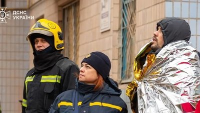 У Тернополі знайдено тіла жінки та її дітей, яких три дні чекав чоловік