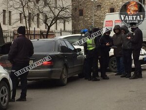 У поліції повідомили подробиці затримання на Винниченка (фото)