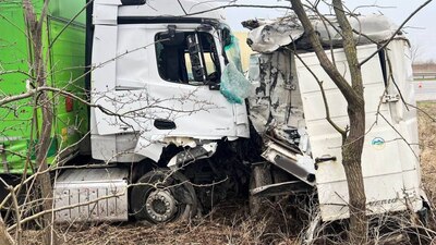 На Рівненщині фура протаранила мікроавтобус