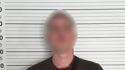 Вінничанин «замінував» банк, щоб поліцейські доставили його додому на службовому авто
