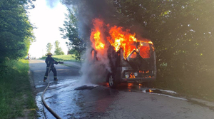 На Волині під час руху загорівся вантажний автомобіль (ФОТО, ВІДЕО)