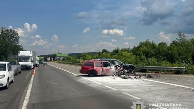 У ДТП на Львівщині постраждали шестеро людей