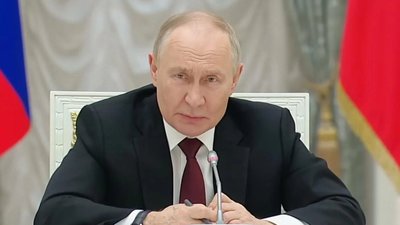 У Кремлі заявили, що економіка росії «опустилася» на тлі війни проти України