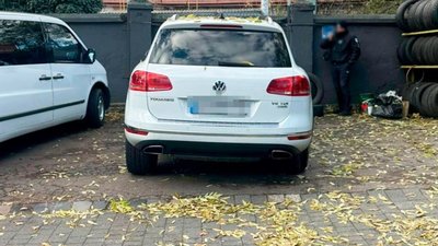 Автомийник замість хімчистки влаштував погоню: у Львові винесли вирок викрадачу елітного авто