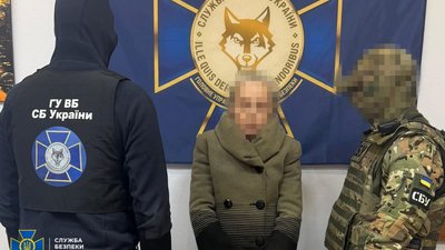В Одесі СБУ затримала агентку, яка під виглядом прогулянок з собаками коригувала обстріли міста