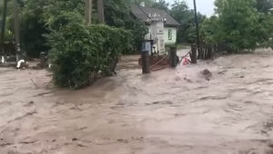 У Чернівцях затопило 80 житлових будинків (фото, відео)