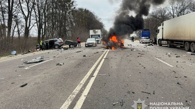 Медики розповіли про стан постраждалих у ДТП біля Дублян