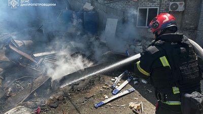 Росія вдарила балістикою по Дніпру: багато загиблих та поранених, їхня кількість збільшується