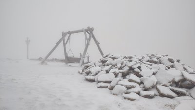 У Карпатах випав сніг (ФОТО)