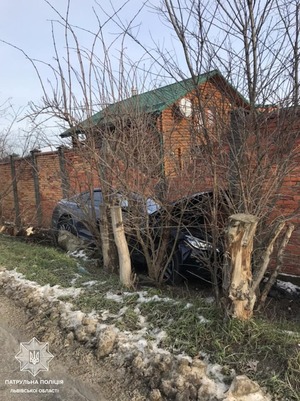 На Львівщині оштрафований водій BMW за 5 хвилин скоїв ДТП (фото)