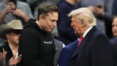 Трамп розгляне питання депортації Маска зі США