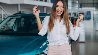 Чому українці все частіше обирають нові машини з салону