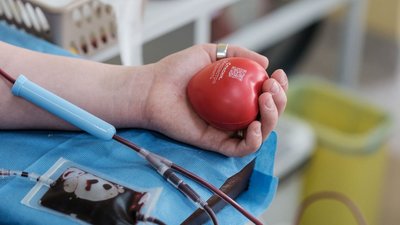 На Львівщині стартувала акція «Наповнення»: здай кров – отримай квиток в заклад культури