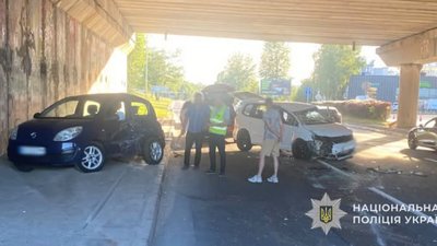 У ДТП у Львові травмувалися четверо людей