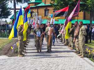 Львівщина попрощалася з Героєм Юрієм Масленком (ФОТО)