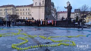 НАЖИВО з місця події: У Львові проходить загальноміська молитва за українців, яких вбили російські окупанти 