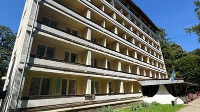 У дитячому таборі на Закарпатті діти щодня наражаються на смертельну небезпеку через критичні порушення умов проживання (ФОТО)