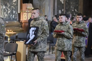 Львів попрощався з Тарасом Бобаничем, загиблим командиром 2-го батальйону ДУК «Правий сектор» (ФОТО)