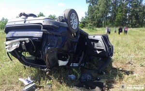 У жахливій ДТП на Рівненщині загинув водій легковика (ФОТО)