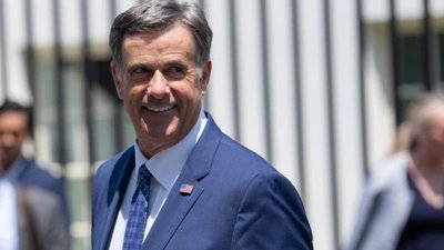 Глава ЦРУ запропонував провести саміт за участю Трампа, Зеленського і Путіна, – Axios