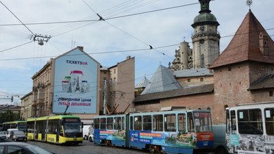 У Львові на перехресті вулиці Личаківської - площі Митної ремонтуватимуть колію