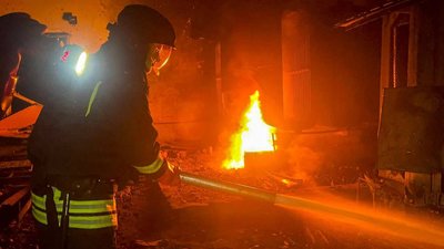 Зеленський заявив, що внаслідок російської атаки є багато влучань