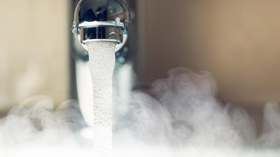 У Львові ще у 54 будинках відновили гаряче водопостачання