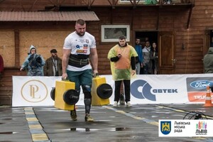 Львівські спортсмени на чемпіонаті України зі стронгмену вибороли всі золоті нагороди (ФОТО)