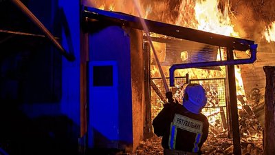 На Львівщині горів будинок