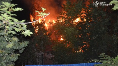 У Львові горіла будівля (ФОТО)