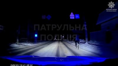 Розслідують дії патрульних під час затримання ветерана війни з інвалідністю у  Чернігові - ОГП