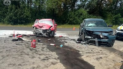 У Львівській області у ДТП загинула жінка та постраждали шестеро людей