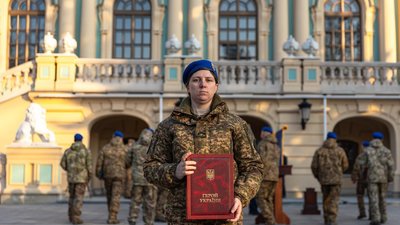 Звання Героя України вперше присвоєно жінці-військовослужбовиці Національної гвардії