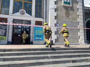 В українських містах масово повідомили про замінування вокзалів